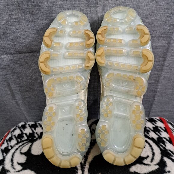 %Nike Air VaporMax 2019 Barely Grey Size 10.5 Mens AR6631-005 Men A9 main image 4